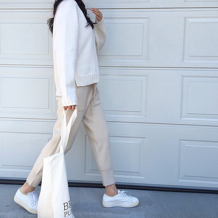 Diện lên vừa tây lại thoải mái tuyệt đối, quần len chính là item mà các nàng cần sắm ngay cho tủ đồ mùa lạnh