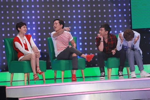 Giọng ải giọng ai tập 11: Hotgirl ve chai khiến Trấn Thành đứng hình vì giọng khủng Giọng ải giọng ai tập 11: Hotgirl ve chai khiến Trấn Thành đứng hình vì giọng khủng