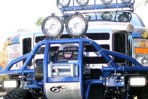 10 điều tài xế không được quên khi lái xe ban đêm