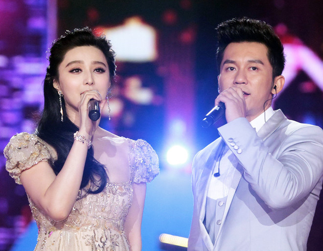 Lý Thần xuất hiện gầy gò sau scandal của Phạm Băng Băng