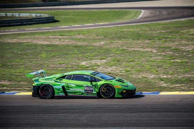 Lamborghini Huracán GT3 Evo - Khi sư tử mọc thêm cánh