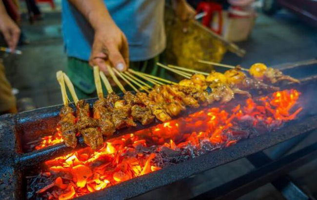 Người phụ nữ bị ung thư dạ dày giai đoạn cuối chỉ vì thói quen nấu ăn mà rất nhiều người cũng thường làm