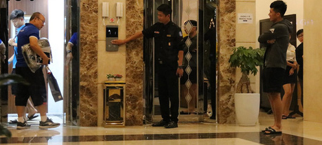 Trung vệ Đình Trọng và Bùi Tiến Dũng bị phạt vì quy định đặc biệt của ĐT Việt Nam