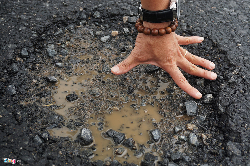 Lãnh đạo VEC đính chính câu nói đường hỏng do mưa