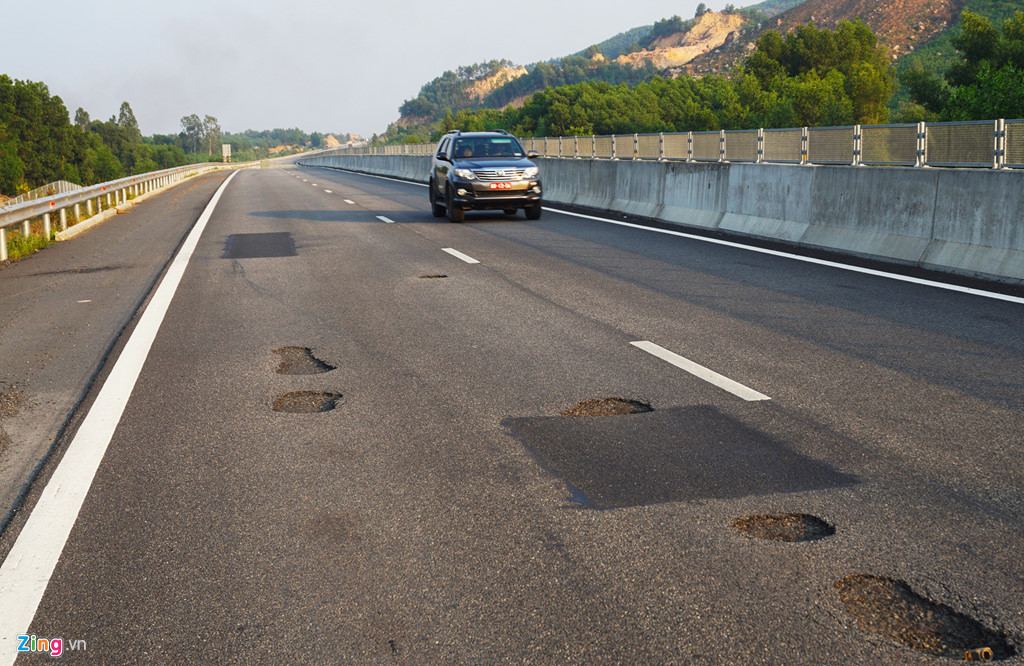 Lãnh đạo VEC đính chính câu nói đường hỏng do mưa