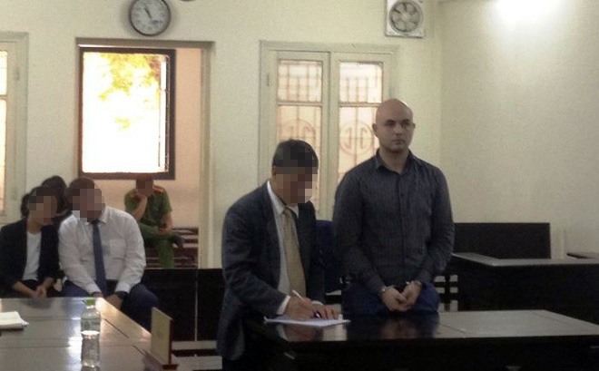 Đêm trắng lần theo dấu vết quỷ ấu dâm ngoại quốc