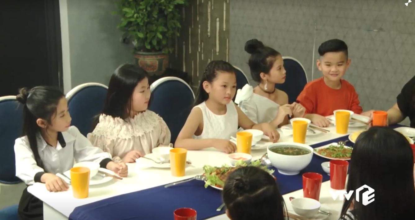 Học viện mẹ chồng tập 10: Tiến sỹ Pepper rơi nước mắt khi mẹ chồng Khánh Chi chấp nhận con dâu không đẻ được