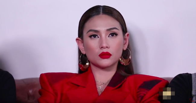 The Face Vietnam 2018: Minh Hằng đáp trả khi bị Võ Hoàng Yến tố kết bè kết phái với Thanh hằng vì sợ thua