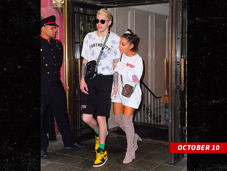 Nhanh như hủy show, Ariana Grande vừa hủy hôn ước với bạn trai chỉ sau 4 tháng đính hôn