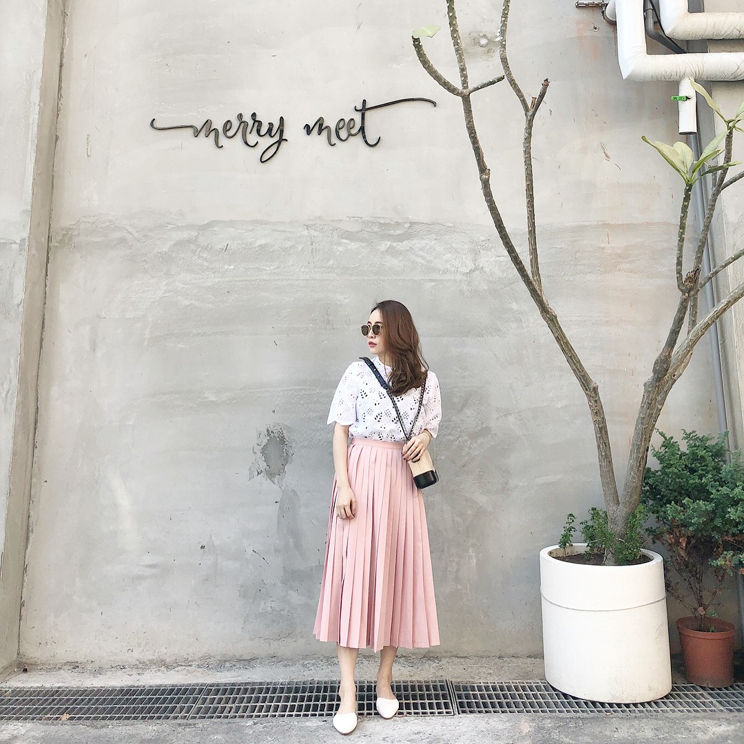 4 mẫu chân váy độc quyền cho mùa lạnh: Kiểu nào cũng đẹp ngất và diện lên sang chảnh tuyệt đối