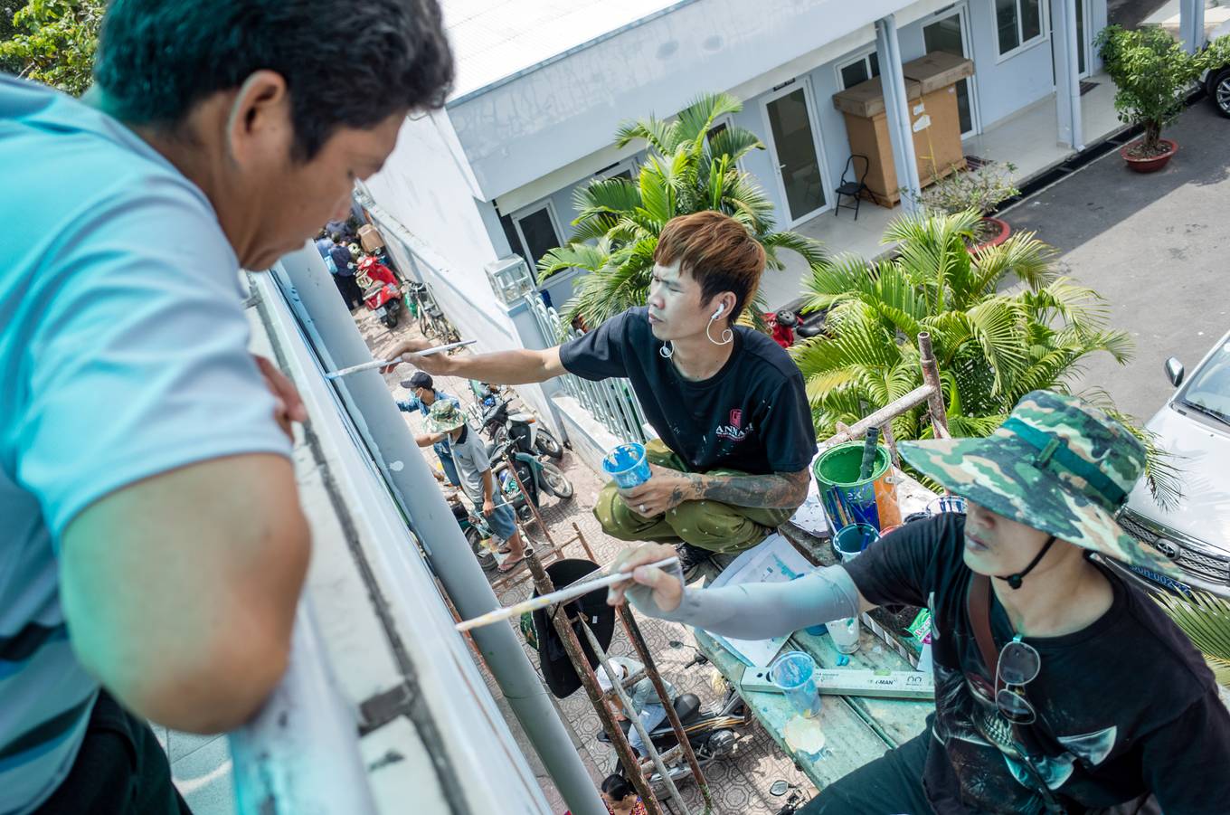 7 cầu bộ hành ở TP HCM được khoác áo mới