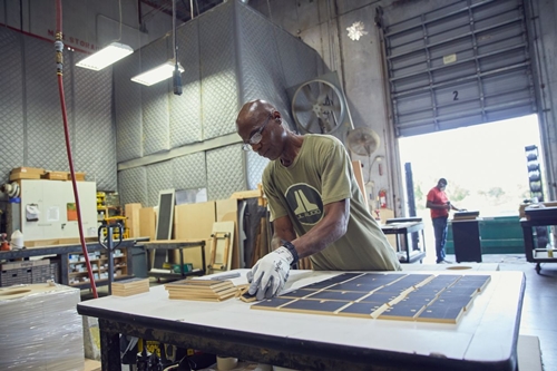 Nhà máy Mỹ thành nạn nhân vì đòn thuế của ông Trump