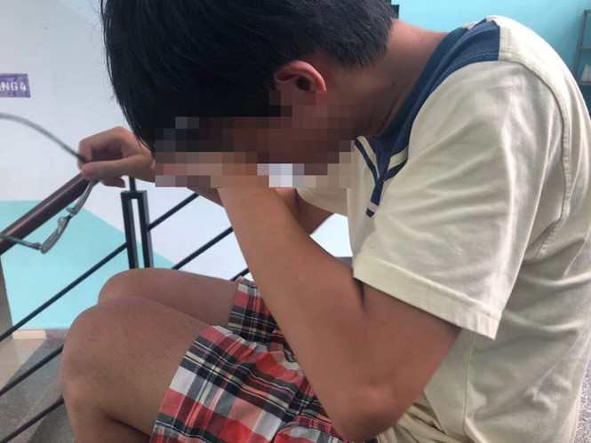 Nội trú - góc khuất sau cổng trường: Nước mắt chiều nội trú