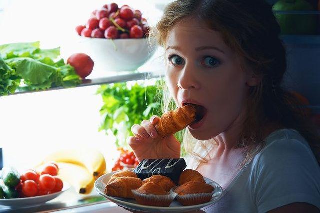 Người phụ nữ bị ung thư dạ dày giai đoạn cuối vì thói quen nấu nướng tai hại