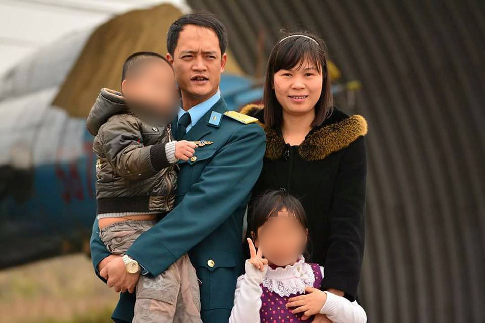 Câu chuyện về 32 giò lan của liệt sĩ phi công Khuất Mạnh Trí: Về đi Trí ơi! Lan của anh em mình nở đẹp lắm