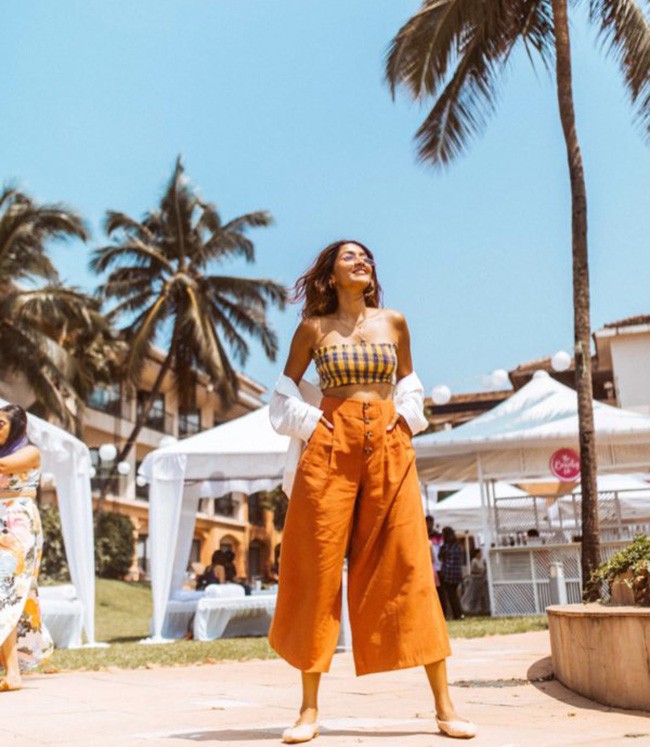 7 cách phối hợp trang phục giúp những cô nàng đơn điệu trở nên ấn tượng trong mắt người đối diện