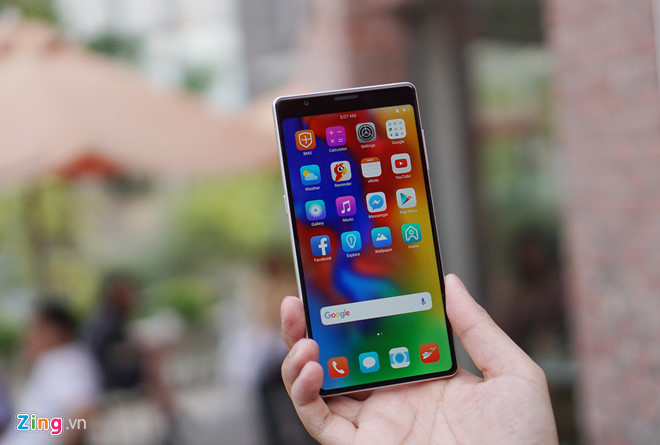 Bkav đã nhận hơn 4.000 đơn đặt hàng Bphone 3