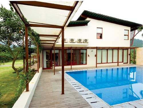 Cận cảnh biệt thự nhà vườn là công trình vi phạm lớn của diva Mỹ Linh