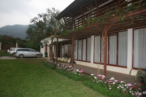 Cận cảnh biệt thự nhà vườn là công trình vi phạm lớn của diva Mỹ Linh