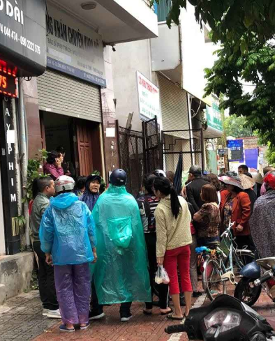 Vụ bé 2 tuổi tử vong sau truyền dịch: 3 năm trước, cháu thứ 2 của gia đình cũng mất sau khi điều trị tiêu chảy ở phòng khám tư