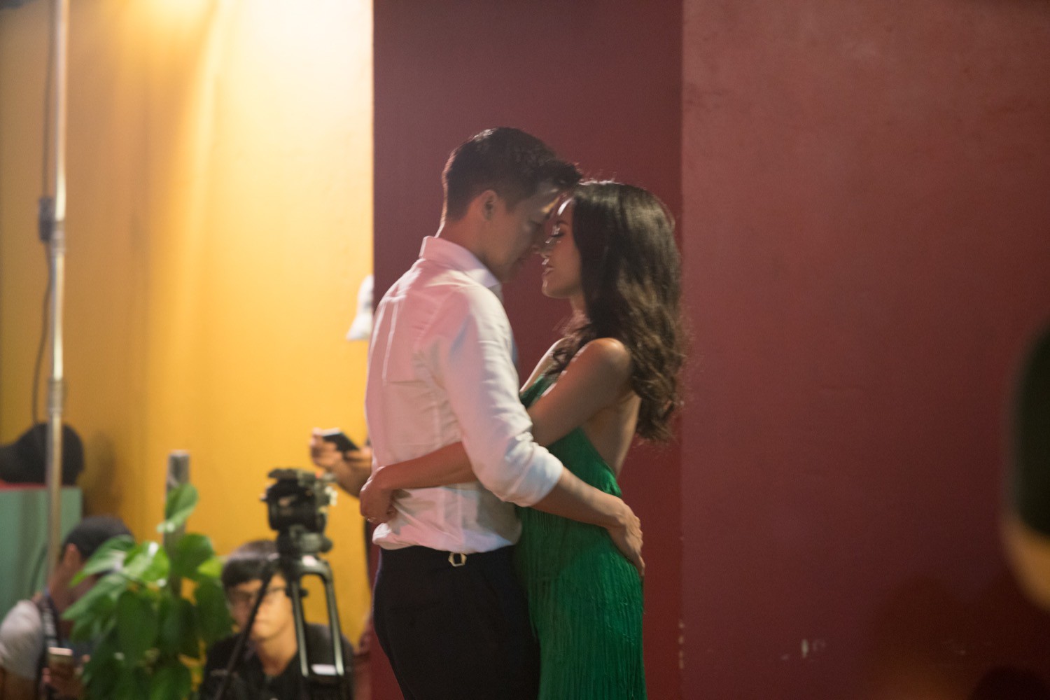 Anh chàng độc thân tập 10: Bị loại khỏi chương trình, Vân Nhi tuyên bố Em không có gì để nói với anh hết!