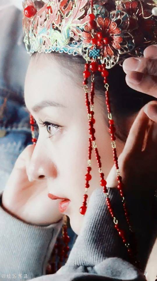 Vừa báo tin kết hôn, Minh Lan truyện đã tung ảnh cưới của Phong - Dĩnh