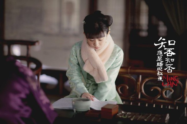 Vừa báo tin kết hôn, Minh Lan truyện đã tung ảnh cưới của Phong - Dĩnh