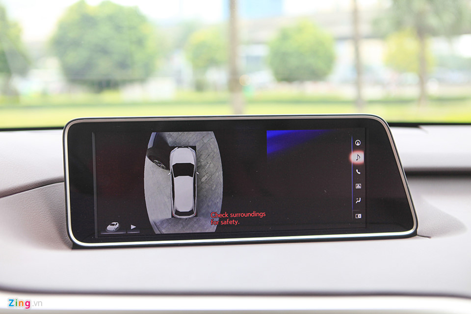 Chi tiết Lexus RX450h động cơ hybrid giá 4,5 tỷ đồng tại VN