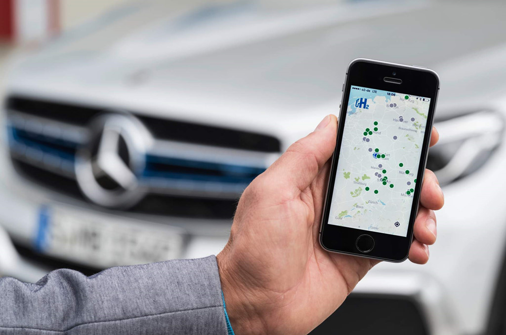 Xe không cần xăng của Mercedes lăn bánh cuối tháng này