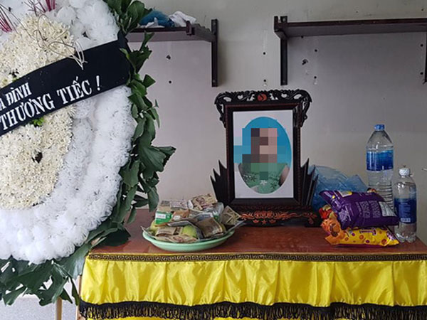 Vụ bé 2 tuổi tử vong sau truyền dịch: Trước khi đi khám con tôi cười đùa vẫy tay chào mọi người, vậy mà...