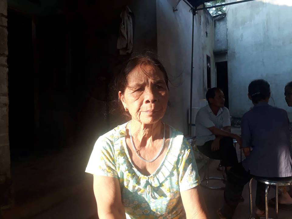 Một tháng sau vụ cháy Đê La Thành: Em bé sinh non của đôi vợ chồng tử vong đã xuất viện, trở về nhà