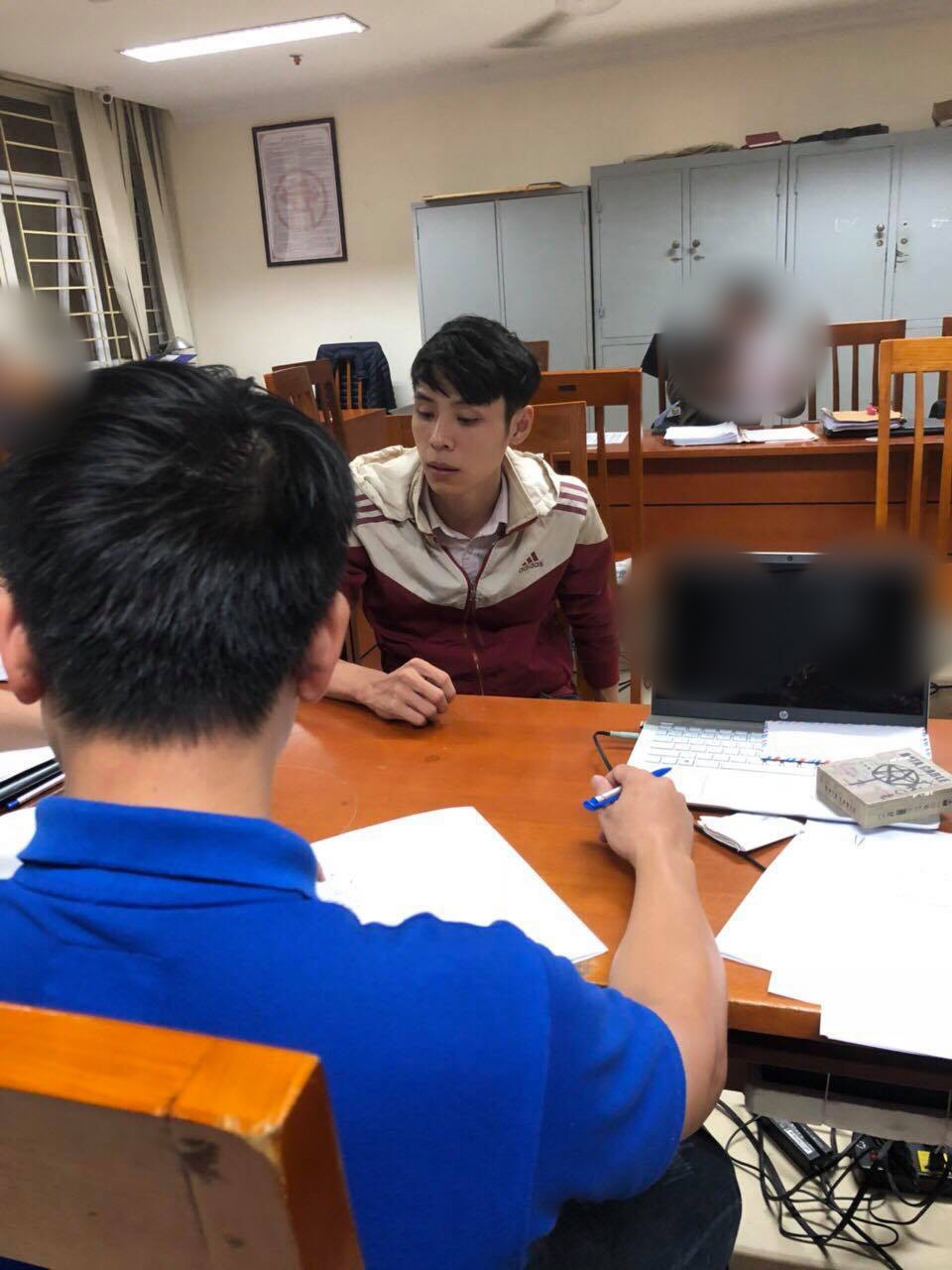 Nam thanh niên đâm người yêu cũ 9 nhát đã ra đầu thú