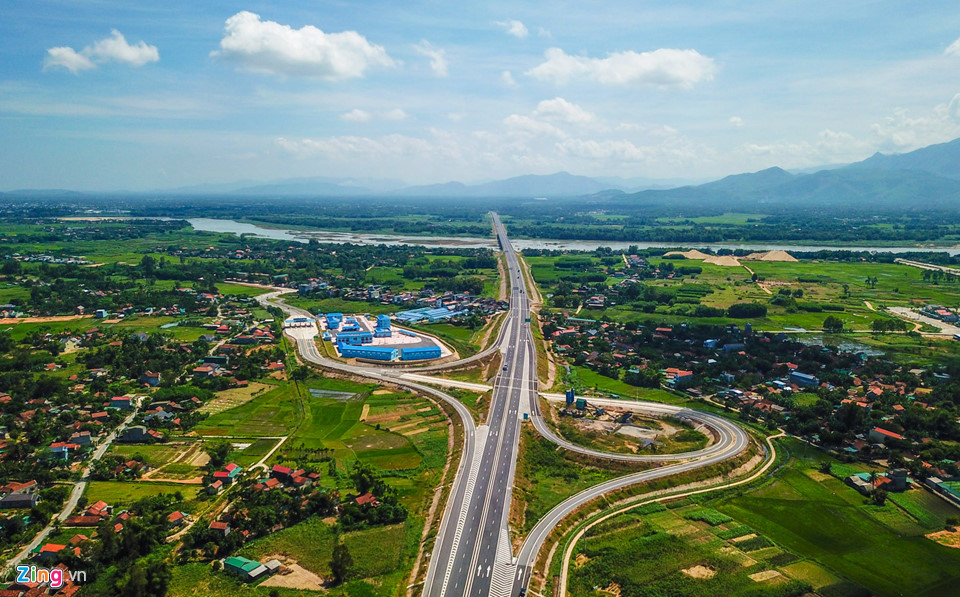 Cận cảnh gói thầu A5 thuộc cao tốc Đà Nẵng - Quảng Ngãi dính sai phạm