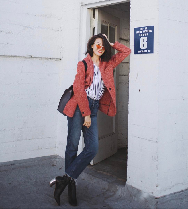 Áo blazer không hề một màu, nhàm chán bởi có ít nhất 5 biến tấu để các nàng thỏa sức làm điệu trong mùa lạnh năm nay