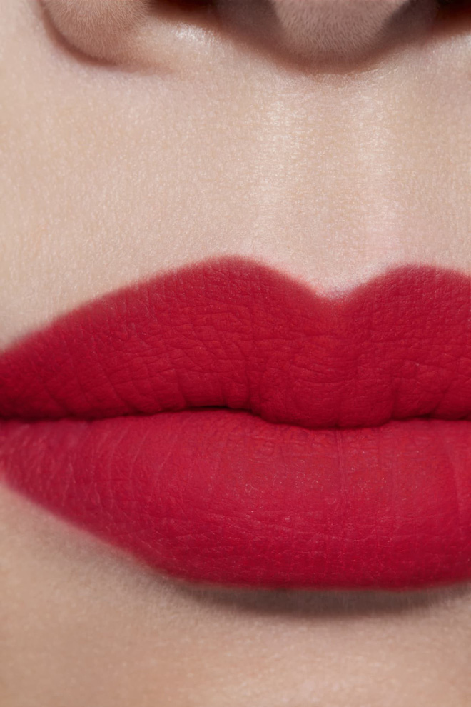 Biết tới 5 cây son hi-end mới ra đẹp đến phát khóc này, các nàng sẽ muốn tự thưởng ngay dịp 20/10 thay vì chờ ai đó tặng