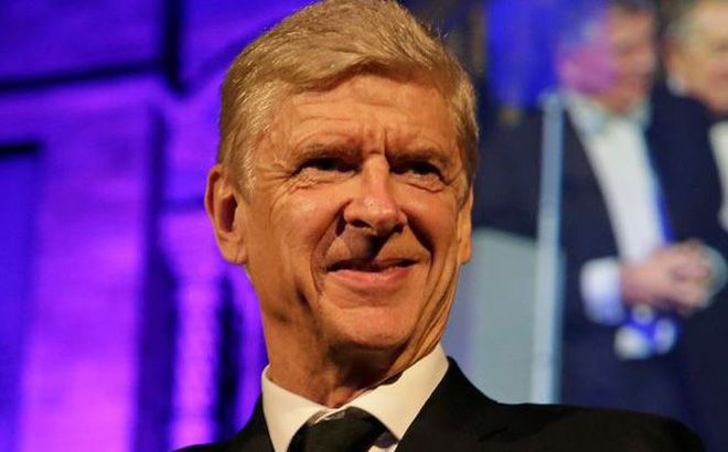 HLV Arsene Wenger bất ngờ chốt ngày trở lại