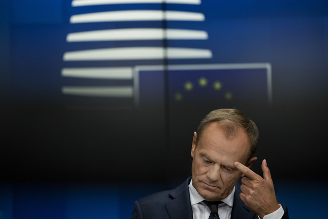 Anh, EU muốn cho Brexit thêm thời gian sau thượng đỉnh tay trắng