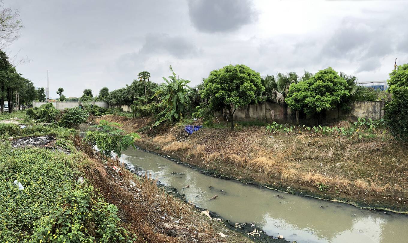 Trạm xử lý nước thải ở Hà Nội bị bỏ hoang 10 năm