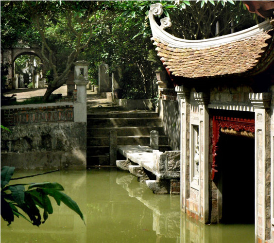 Việt Phủ Thành Chương gây ồn ào được xây dựng cầu kỳ thế nào?