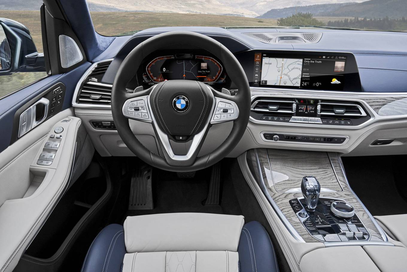 BMW X7 2019 - SUV cỡ lớn mới giá từ 73.900 USD