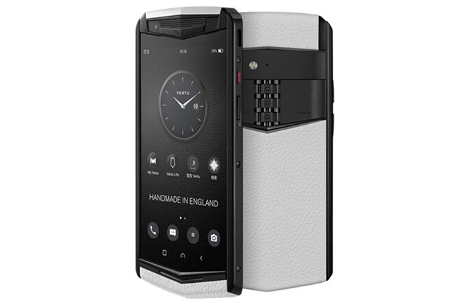 Mãn nhãn với Vertu Aster P siêu sang, giá hàng trăm triệu đồng