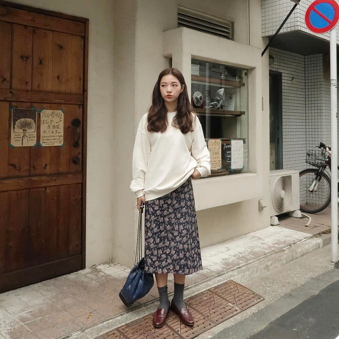 Ấm áp lại biến hóa cực khéo từ điệu đà đến cá tính, áo nỉ chính là item các nàng nên rục rịch sắm ngay