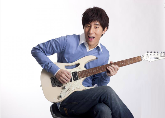 Con trai Thành Long Phùng Tổ Danh: Từ cậu ấm được trải thảm hoa vào đời tới cuộc sống sa đọa ngập trong thuốc phiện và chân dài