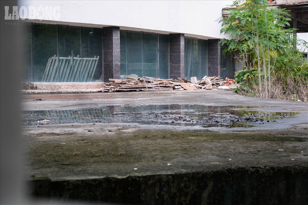 Cận cảnh bệnh viện nghìn tỉ bị lãng quên lạnh lẽo giữa lòng Hà Nội