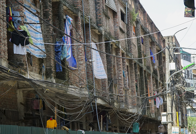 Biệt thự, nhà liền kề chục tỷ thành chỗ trọ giá rẻ ở Hà Nội