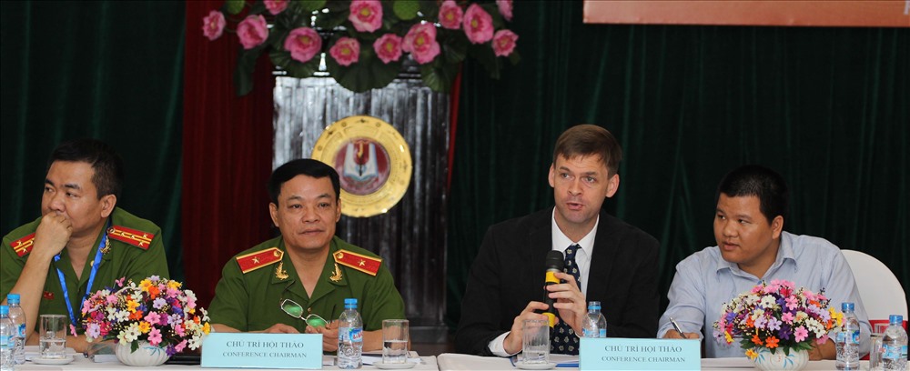 Theo dấu vết quỷ ấu dâm ngoại quốc - Nỗi buồn đốt một que diêm