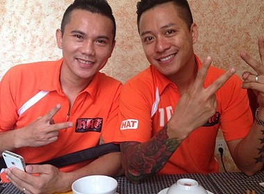 Tuấn Hưng được bạn thân Tú Dưa tặng ca khúc mới sau hàng loạt tai nạn liên tiếp