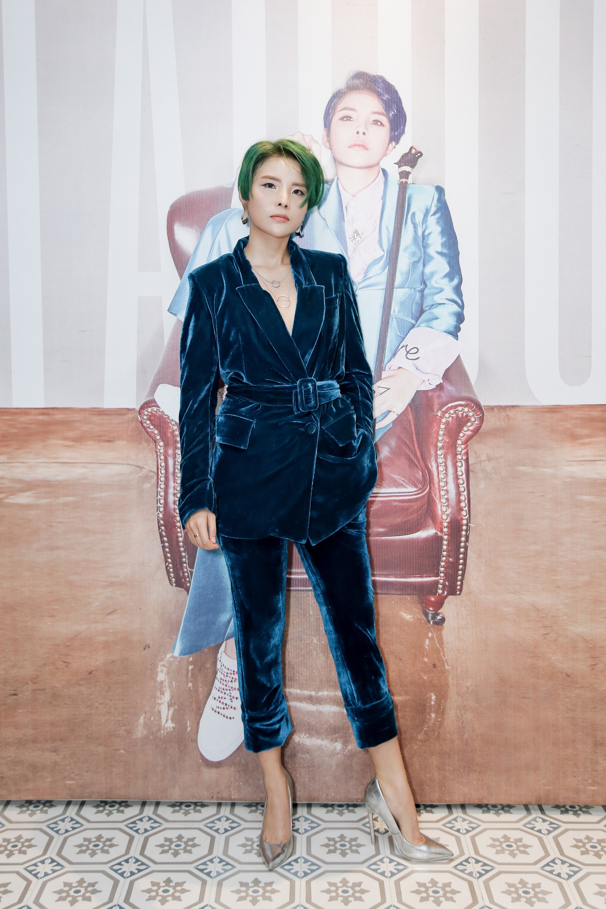 Vũ Cát Tường quyết tâm hát rap, hợp tác trực tiếp với hãng thu âm Universal Music Group để tiến công ngoại quốc