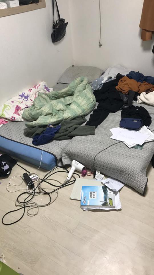 Anh chồng than vợ lười quá mức khiến phòng chẳng khác gì ổ lợn, hội chị em chẳng mắng còn hùa nhau bênh