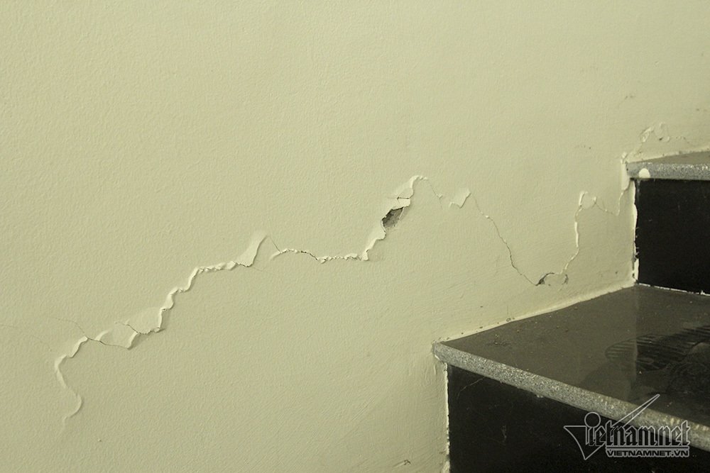 Cảnh khó tin trong nhà hát trăm tỷ ở ngoại thành Hà Nội